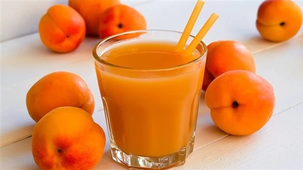 طريقة عمل عصير المشمش الطبيعى فى المنزل بخطوات بسيطة