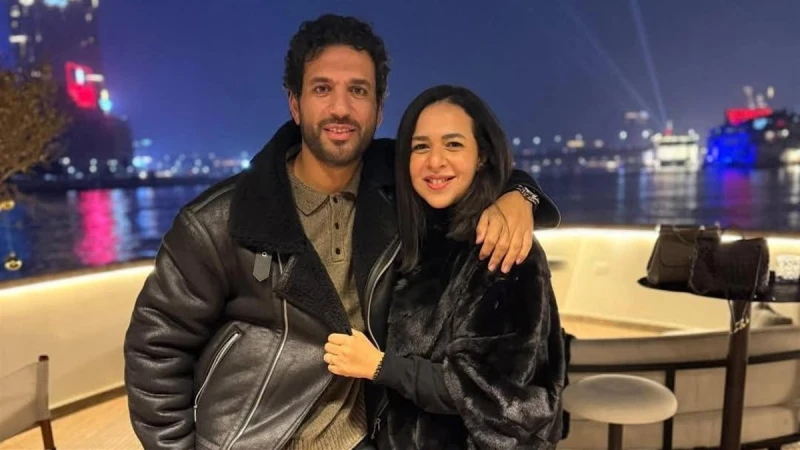 على النيل .. إيمي سمير غانم تحتفل بعيد ميلاد زوجها حسن الرداد