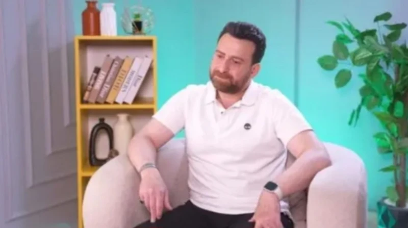 وفاة والدة نضال الشافعي، وتحديد موعد الجنازة