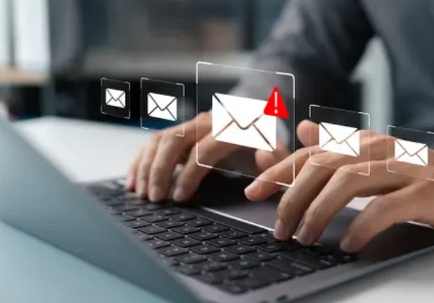 المستريحين الجزائريين جردوا المواطنين من أموالهم