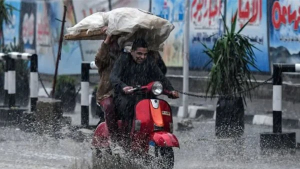 الأرصاد الجوية تحذر من ذروة التقلبات الجوية اليوم الثلاثاء .. أمطار رعدية ورياح مثيرة للغبار