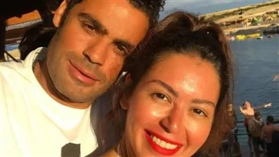 هل لقاء الخميسي على علم بزواج إيمان الزيدي ومحمد عبد المنصف.. تفاصيل صادمة