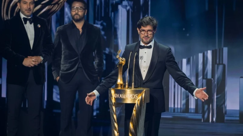 من هو أحمد الدوغجي الذي حصد جائزة «صناع الترفيه» الفخرية في «JOY AWARDS 2026»