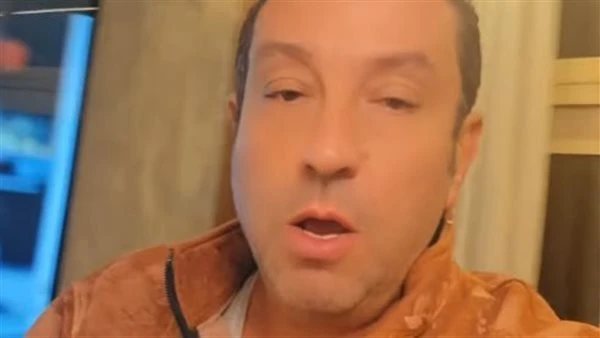 الأمن يفحص رسائل صوتية لسيدة تحرض على التخلص من الكلاب الحرة داخل كمبوند