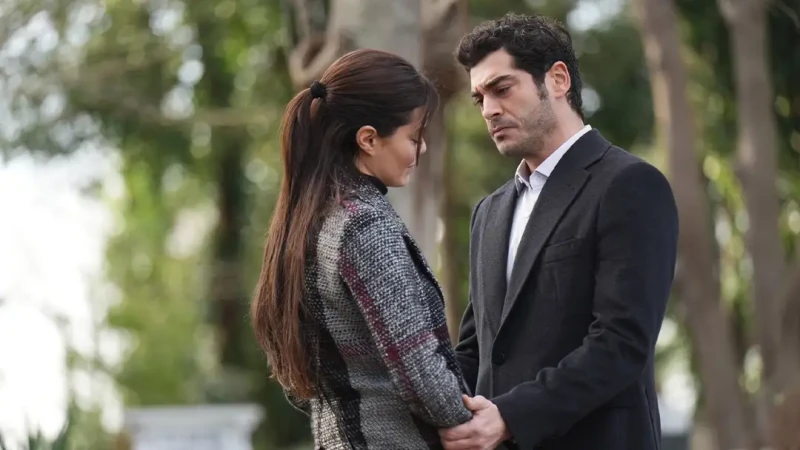 مسلسل المحتالون الحلقة 13.. آسيا وإرتان يخوضان حربًا ضد عائلة باقي زاده