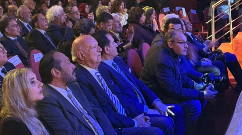 أبرزهم عمر خيرت، تكريم الفنانين المبدعين في احتفالية عيد الثقافة