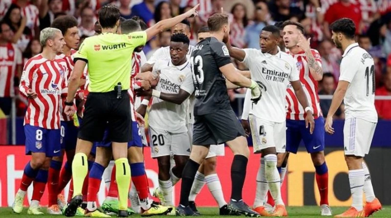 في السوبر الإسباني، موعد مباراة ريال مدريد وأتليتكو والقنوات الناقلة