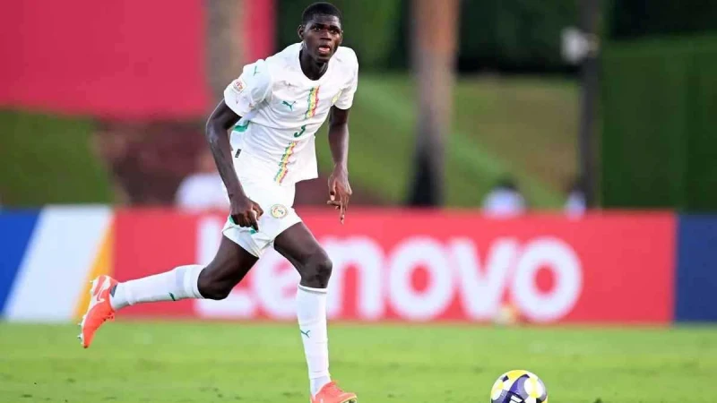 ليفربول يقترب من السنغالي الشاب.. مور ندياي على الأبواب