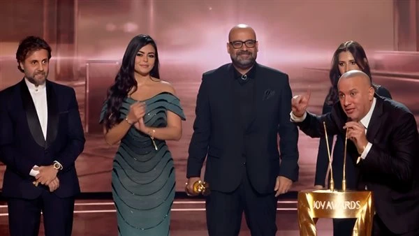 أشغال شقة جدا يفوز بجائزة أفضل مسلسل مصري في حفل Joy Awards 2026