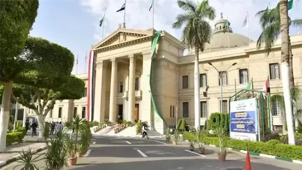 واقعة القصر العيني.. صلى معاهم العشاء وسرق هتاف أحد النزلاء