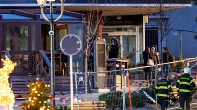 «سويسرا تستقبل 2026 بحادث مأساوي».. قتلى وجرحى في انفجار مروع بمنتجع للتزلج|صور