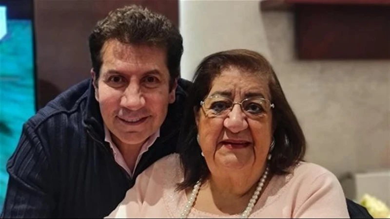 عزاء والدة الفنان هاني رمزي في كنيسة أبي سفين اليوم