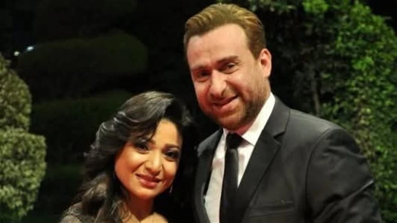 القدر يواصل اختبار نضال الشافعي..وفاة والدته بعد 8 أشهر من رحيل زوجته