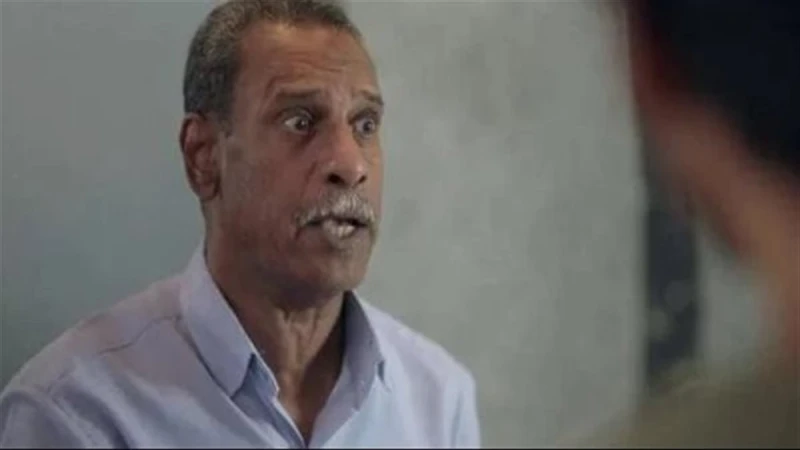 «الحالة تدهورت سريعا».. كواليس الأيام الأخيرة في حياة الفنان محمود بشير