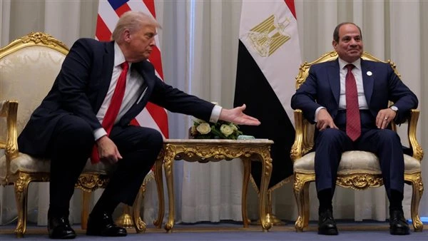 البيت الأبيض يعلن موعد لقاء مرتقب بين الرئيس السيسي وترامب في دافوس