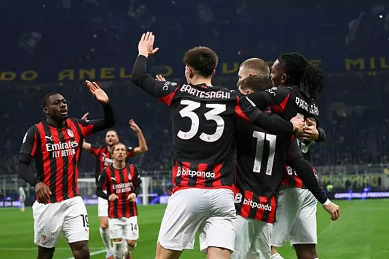 البيج ميلان يضرب كومو بالثلاثة في الدوري الإيطالي