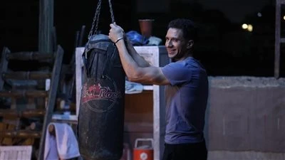 مسلسل بطل العالم الحلقة 6.. هل ينجو ريعو من الاختطاف؟