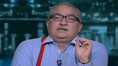 وفاة ابراهيم عيسى شائعة تضرب الإعلامي الشهير.. ما علاقة فيلم الملحد؟