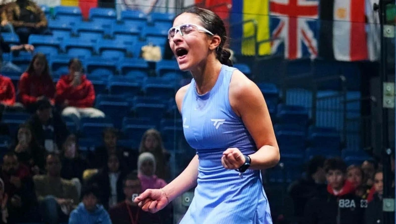 ليان مصطفى تكسر الدنيا.. بطلة بريطانيا المفتوحة للشباب