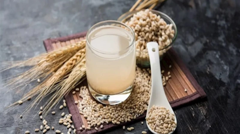 في ليالي الشتاء الباردة، مشروب ماء الذهب الأصفر يمنحك الصحة والدفء