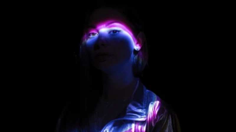 بريق الحياة الخفي، قصة الضوء الأخير المنبعث من أجسامنا عند الموت