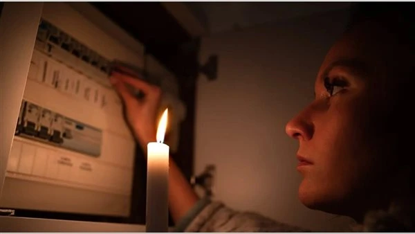 قطع الكهرباء غدًا الاثنين عن المنطقة السابعة عمارات بمدينة الشروق لمدة 3 ساعات