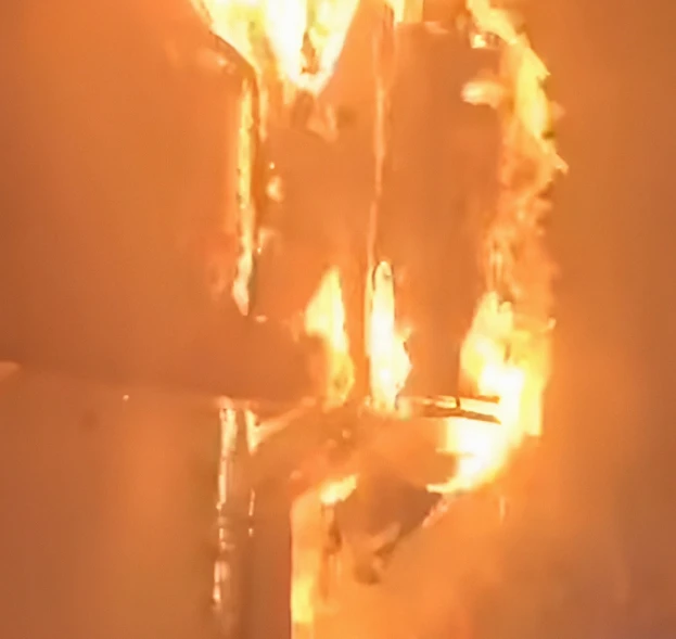 حريق في مصنع مراتب بالدقهلية : لطفك يارب