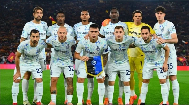 إنتر ميلان ضيفاً على بارما للحفاظ على صدارة الدوري الإيطالي