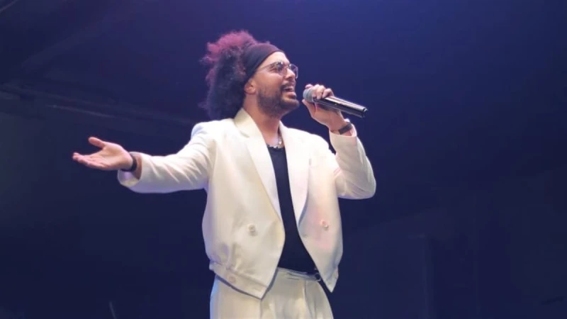 عبد الفتاح الجريني يشعل أجواء الزمالك في حفل "كامل العدد"