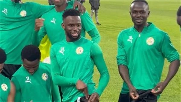 استفزاز علني من منتخب السنغال وماني للفراعنة قبل مباراة نصف نهائي أمم أفريقيا "فيديو"