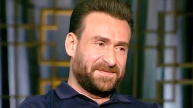 نضال الشافعي يستقبل عزاء والدته اليوم بمسجد الحامدية الشاذلية