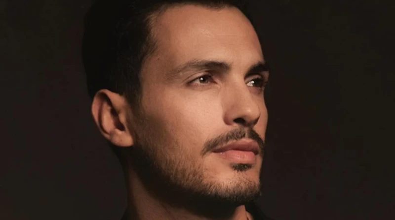 "روحي مات"، وفاة والد الموزع الموسيقي أحمد إبراهيم