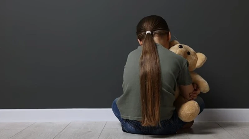 تقرير صادم: إنتاج 3440 فيديو تحرش بالأطفال عبر الذكاء الاصطناعي في 2025