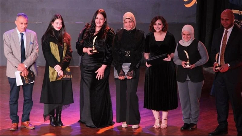 «شاب في مأزق» و«الأرض البعيدة» يحصدان جائزة ساويرس لأفضل سيناريو بدورتها الـ21