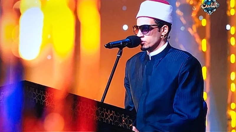 حُرما من البصر والقرآن أنار بصيرتهما.. فارس يدعم شقيقه محمد حسن في دولة التلاوة