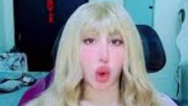 تأجيل محاكمة الراقصة بوسي الأسد في اتهامها بنشر فيديوهات خادشة للحياء لـ جلسة 31 يناير