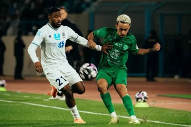 فوز الأهلي والشباب بختام الجولة 15 في الدوري السعودي