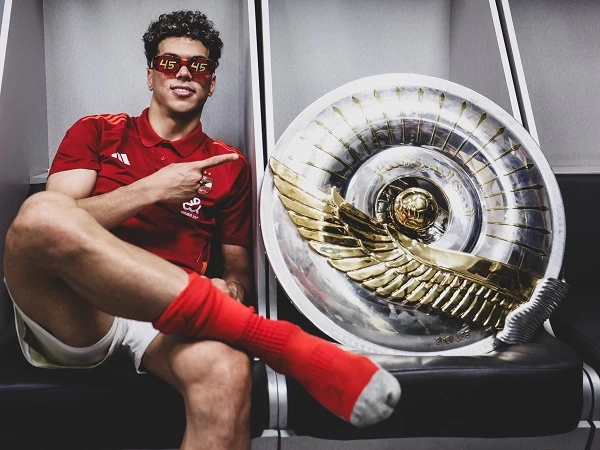 إمام عاشور يكسر الصمت: أنا غلطان وبعتذر.. والأهلي فوق أي حد