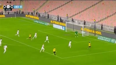الاتحاد ضد الأخدود.. حسام عوار يسجل هدف تقدم الاتحاد على الأخدود في دوري روشن السعودي
