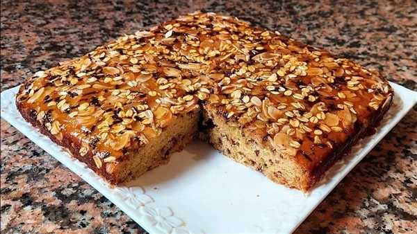 طريقة عمل كيكة الشوفان بالعسل، تناسب أجواء الاحتفال بالكريسماس