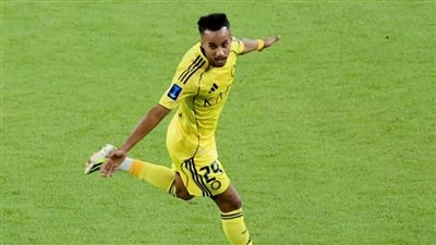 ضمك ضد النصر.. النصر يتقدم على ضمك بهدف عبد الرحمن غريب في الشوط الأول بدوري روشن السعودي