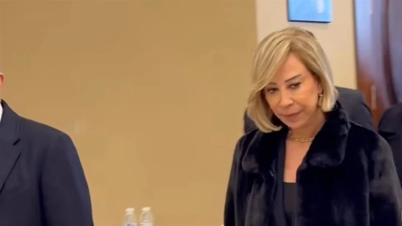 السيدة الأولى اللبنانية تقدم واجب العزاء لفيروز في رحيل نجلها هلي الرحباني