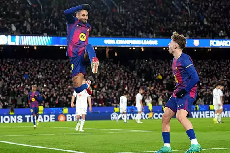 ريمونتادا برشلونة تصعق كوبنهاجن في دوري الأبطال