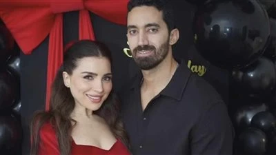 فستان أحمر وأجواء رومانسية.. كيف احتفلت مي عز الدين بعيد ميلادها؟