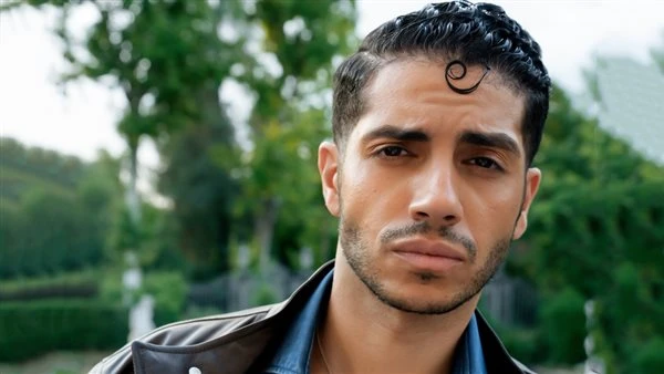 بسبب انشغاله بفيلمين في الخارج.. تأجيل التحضير لفيلم جت كده بطولة مينا مسعود