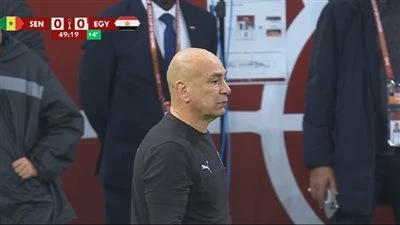 ماتش مصر الآن.. حسام حسن يتدخل لإنهاء أزمة كبرى في مباراة مصر والسنغال بنصف نهائي كأس أمم أفريقيا
