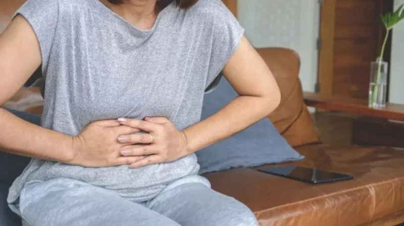 قبل انقطاع الطمث.. الأنسولين يكشف أعراض مرض محرج