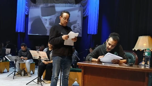 خالد محروس يجسد نجيب الريحاني في "صاحب السعادة" على مسرح الغد