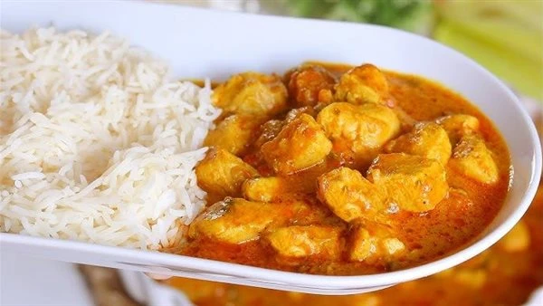 مذاق لا يقاوم.. طريقة عمل الفراخ بالكاري والزبادي والليمون