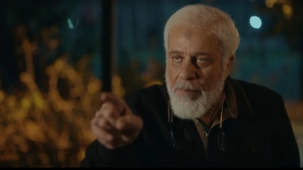 محمود عزت يحرض أتباعه على إحداث الفوضى .. ملخص الحلقه الثامنه من مسلسل رأس الأفعى